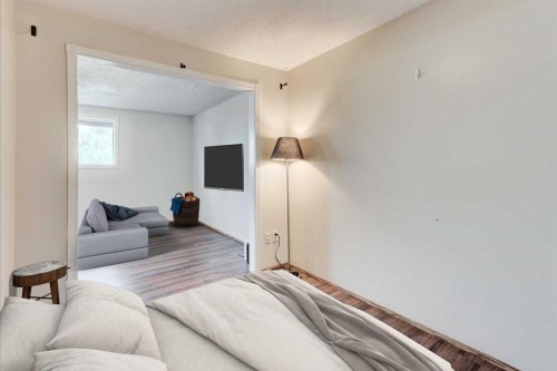 5 Fonda Drive Se, Calgary, AB - Indoor