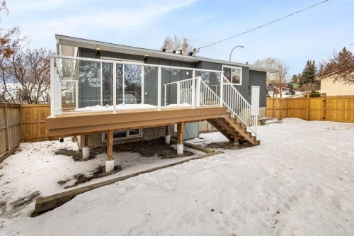 198 Silver Brook Road Nw, Calgary, AB - Outdoor