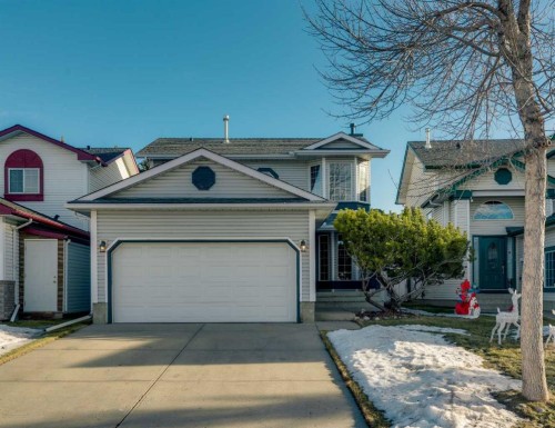 9526 21 Street Se, Calgary, AB - Outdoor With Facade