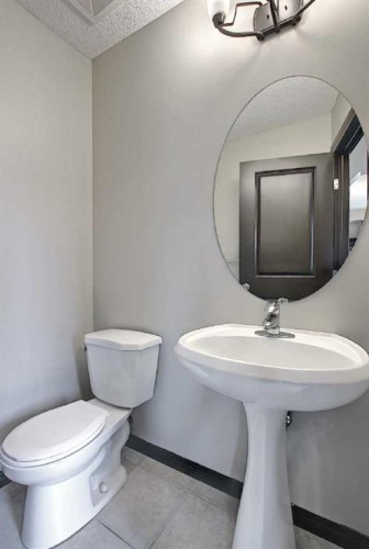 7 Panora Square Nw, Calgary, AB 