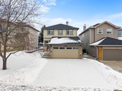 111 Panorama Hills Way NW Calgary, AB T3K 5N7