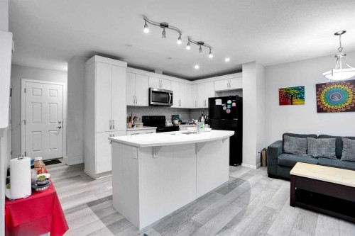 158 Cityside Grove Ne, Calgary, AB - Indoor Photo Showing Kitchen