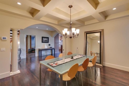 2609 7 Avenue Nw, Calgary, AB - Indoor Photo Showing Dining Room