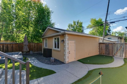 2609 7 Avenue Nw, Calgary, AB - Outdoor