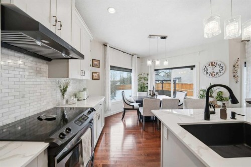65 Sage Hill Landing Nw, Calgary, AB - Indoor Photo Showing Kitchen With Upgraded Kitchen