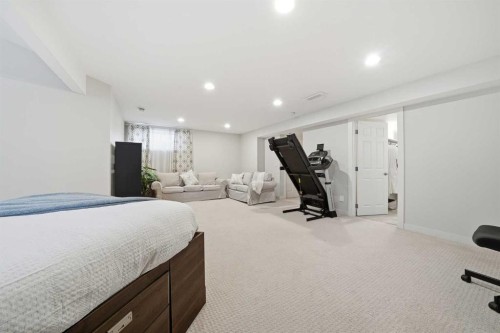 65 Sage Hill Landing Nw, Calgary, AB - Indoor Photo Showing Bedroom