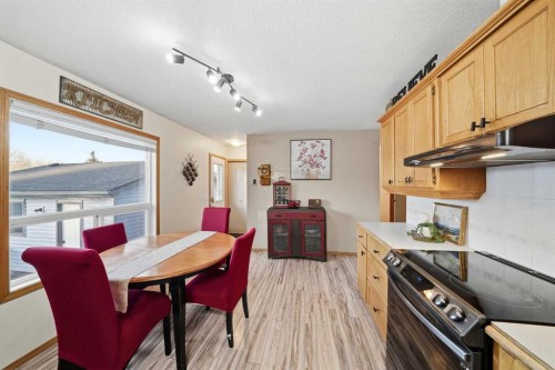 5 Greenview Way, Strathmore, AB - Indoor