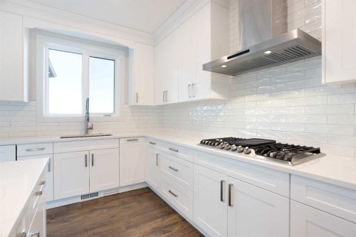 74 Cimarron Estates Drive, Okotoks, AB - Indoor Photo Showing Kitchen With Upgraded Kitchen