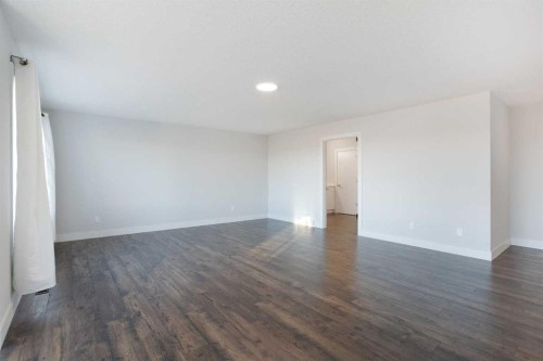 74 Cimarron Estates Drive, Okotoks, AB - Indoor Photo Showing Other Room