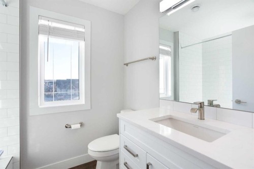 74 Cimarron Estates Drive, Okotoks, AB - Indoor Photo Showing Bathroom