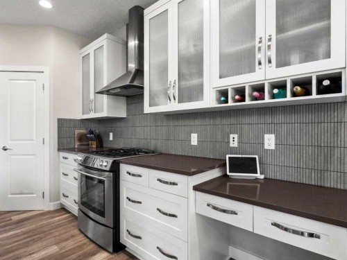 78 Auburn Glen Circle Se, Calgary, AB - Indoor Photo Showing Kitchen