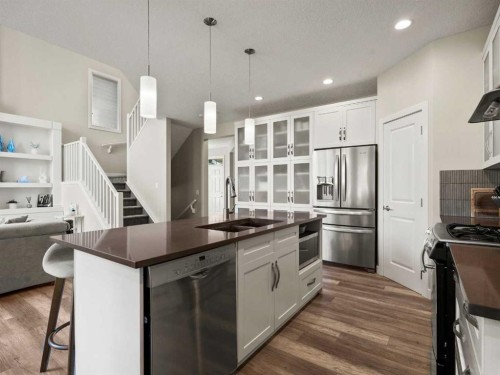 78 Auburn Glen Circle Se, Calgary, AB - Indoor Photo Showing Kitchen With Upgraded Kitchen