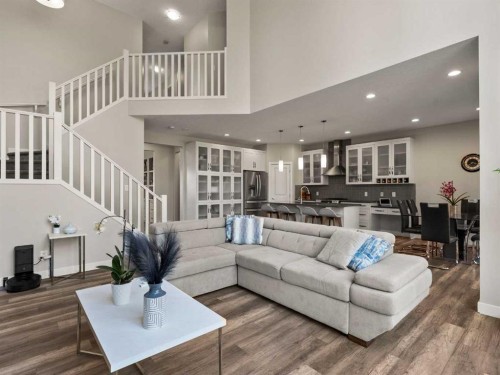 78 Auburn Glen Circle Se, Calgary, AB - Indoor Photo Showing Living Room