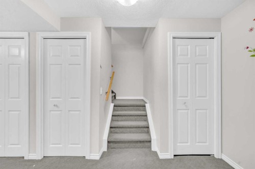 144 Saddlecrest Place Ne, Calgary, AB - Indoor Photo Showing Other Room