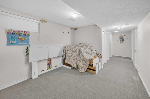 144 Saddlecrest Place Ne, Calgary, AB - Indoor Photo Showing Other Room