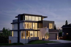 1815 11 Avenue NW Calgary, AB T2N 1H4