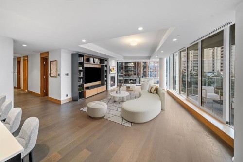 511-738 1 Avenue Sw, Calgary, AB - Indoor Photo Showing Other Room