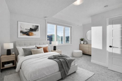 131 Lucas Boulevard, Calgary, AB - Indoor Photo Showing Bedroom