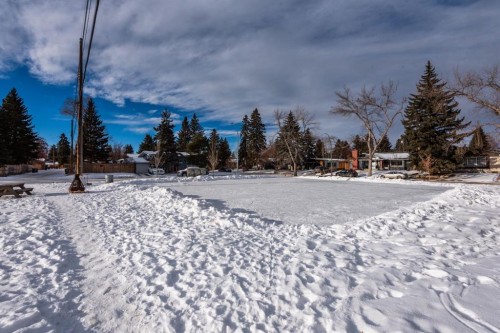 10211 5 Street Se, Calgary, AB - Outdoor With View