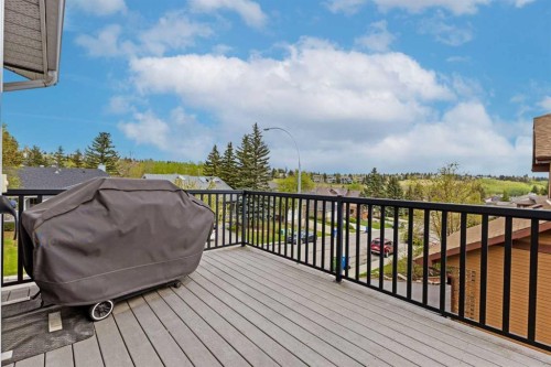 111 Edgebyne Crescent Nw, Calgary, AB - Outdoor With Deck Patio Veranda
