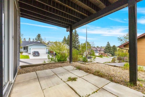 111 Edgebyne Crescent Nw, Calgary, AB - Outdoor With Exterior