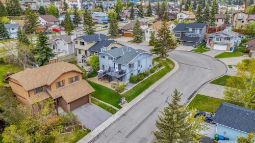 111 Edgebyne Crescent Nw, Calgary, AB - Outdoor