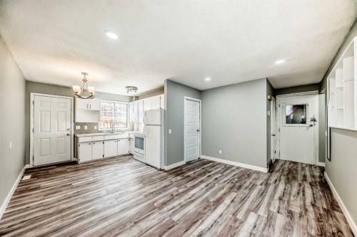 1201 53B Street Se, Calgary, AB -  Photo Showing Other Room