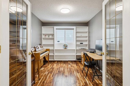 33 River Rock Crescent Se, Calgary, AB - Indoor Photo Showing Office