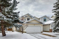 33 River Rock Crescent SE Calgary, AB T2C 4J4