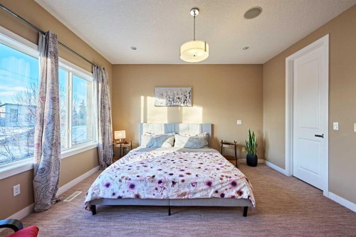 2817 23A Street Nw, Calgary, AB - Indoor Photo Showing Bedroom