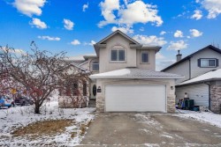 240 Cove Drive  Chestermere, AB T1X 1E5