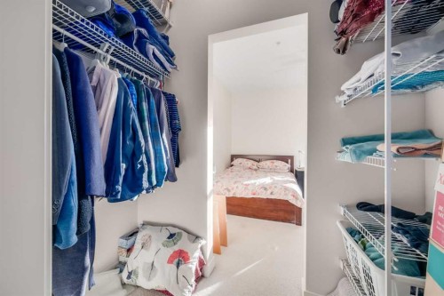 301-208 Holy Cross Lane Sw, Calgary, AB - Indoor With Storage