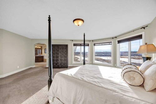 106 Cranleigh Terrace Se, Calgary, AB - Indoor Photo Showing Bedroom