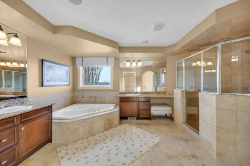 106 Cranleigh Terrace Se, Calgary, AB - Indoor Photo Showing Bathroom