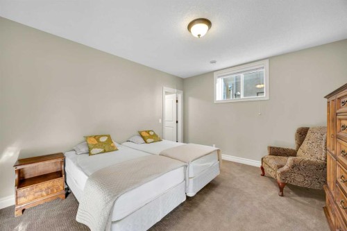 106 Cranleigh Terrace Se, Calgary, AB - Indoor Photo Showing Bedroom