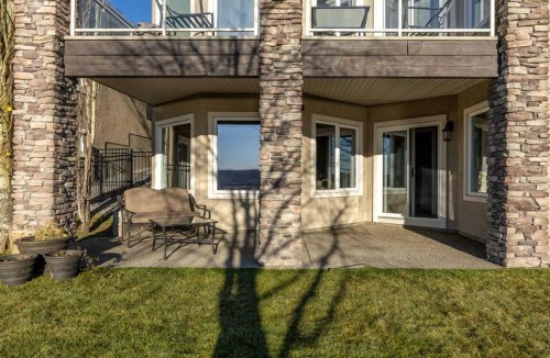 106 Cranleigh Terrace Se, Calgary, AB - Outdoor