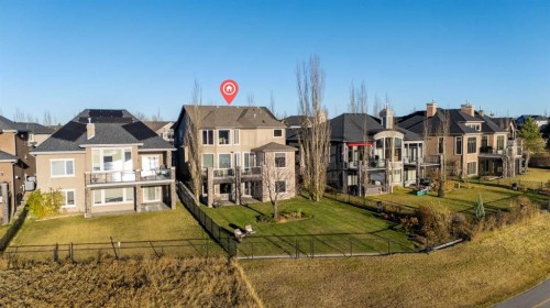 106 Cranleigh Terrace Se, Calgary, AB - Outdoor