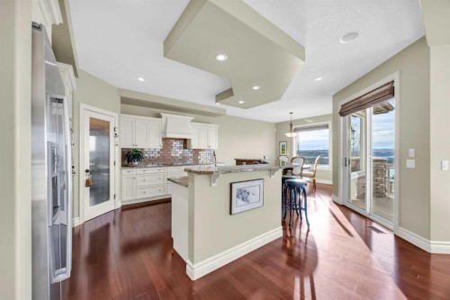 106 Cranleigh Terrace Se, Calgary, AB - Indoor Photo Showing Kitchen With Upgraded Kitchen
