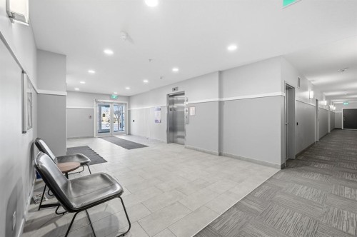 3207-220 Seton Grove Se, Calgary, AB - Indoor Photo Showing Other Room