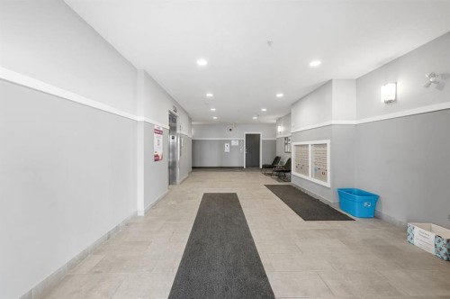 3207-220 Seton Grove Se, Calgary, AB - Indoor Photo Showing Other Room