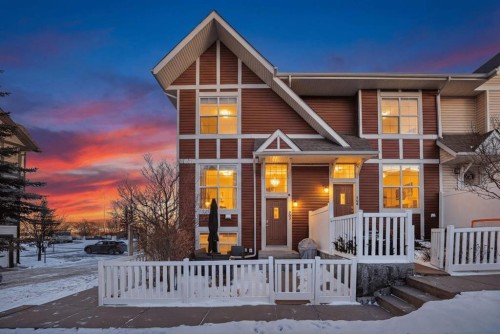 303 New Brighton Villas Se, Calgary, AB - Outdoor With Facade