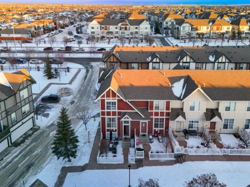 303 New Brighton Villas Se, Calgary, AB - Outdoor With Facade