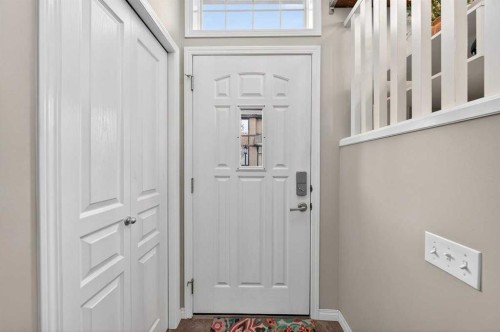 303 New Brighton Villas Se, Calgary, AB - Indoor Photo Showing Other Room