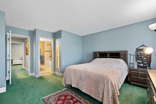86 Coral Springs Close Ne, Calgary, AB - Indoor Photo Showing Bedroom