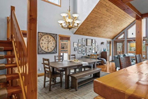 107-210 Hubman Landing, Canmore, AB - Indoor Photo Showing Dining Room