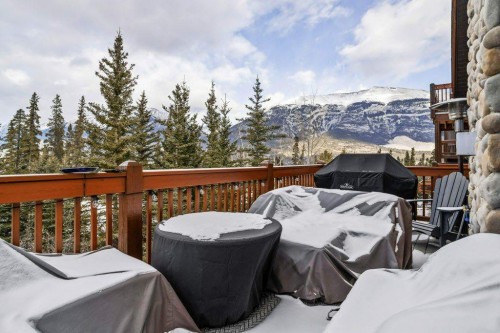 107-210 Hubman Landing, Canmore, AB - Outdoor