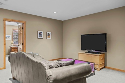 107-210 Hubman Landing, Canmore, AB - Indoor