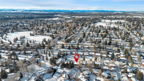 128 Cantrell Place Sw, Calgary, AB - Outdoor With View