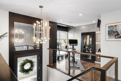 5804 Dalkeith Hill Nw, Calgary, AB - Indoor