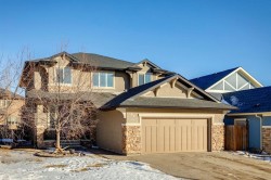 107 Panatella Grove NW Calgary, AB T3K 0W8